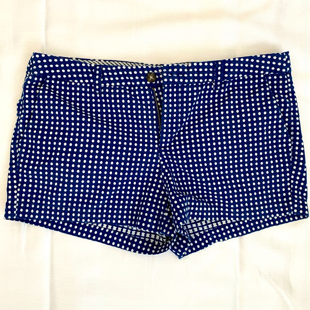 Size 14 navy & white polka dot shorts